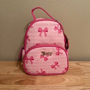 JUICY COUTURE Simply Sweet Backpack Pink